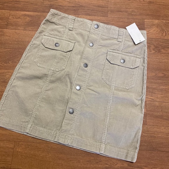 Tommy Hilfiger Dresses & Skirts - Tommy Hilfiger corduroy tan button down skirt